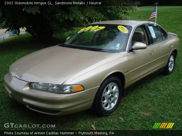 2002 Oldsmobile Intrigue GL in Sandstone Metallic