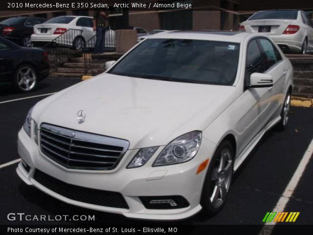2010 Mercedes-Benz E 350 Sedan in Arctic White