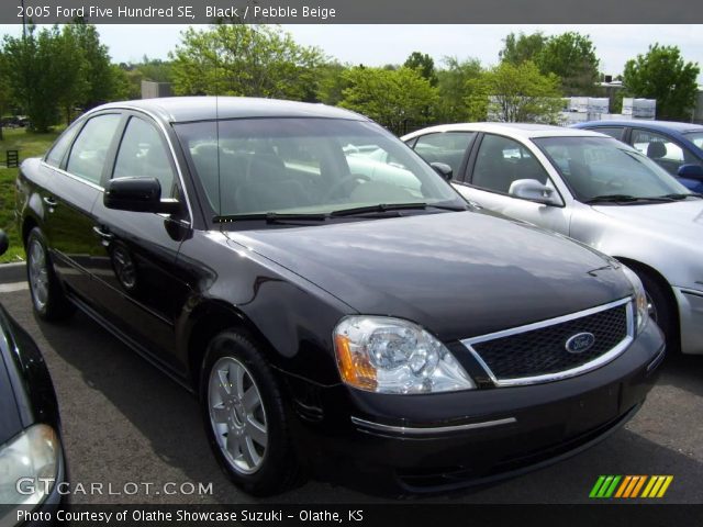 2005 Ford Five Hundred SE in Black