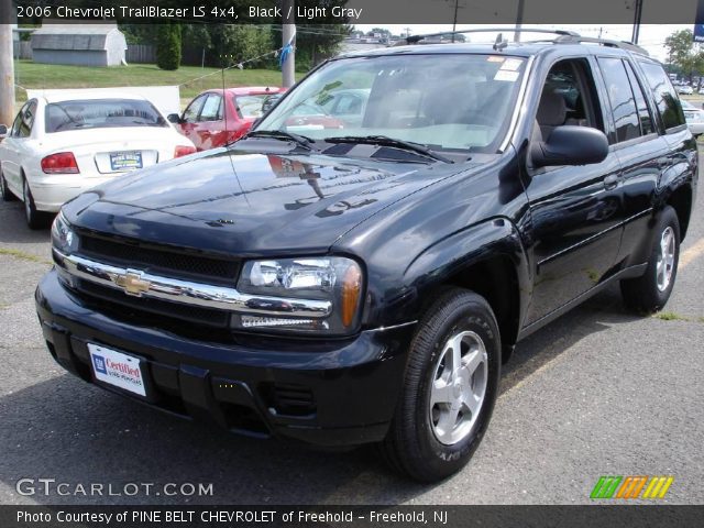 2006 Chevrolet TrailBlazer LS 4x4 in Black