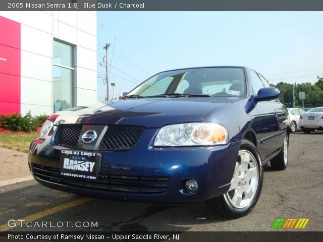 2005 Nissan sentra blue
