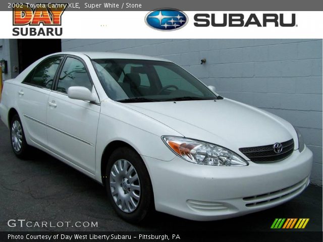 2002 Toyota Camry XLE in Super White