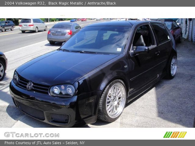 2004 Volkswagen R32  in Black Magic Metallic