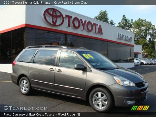 2004 Toyota Sienna XLE in Phantom Gray Pearl