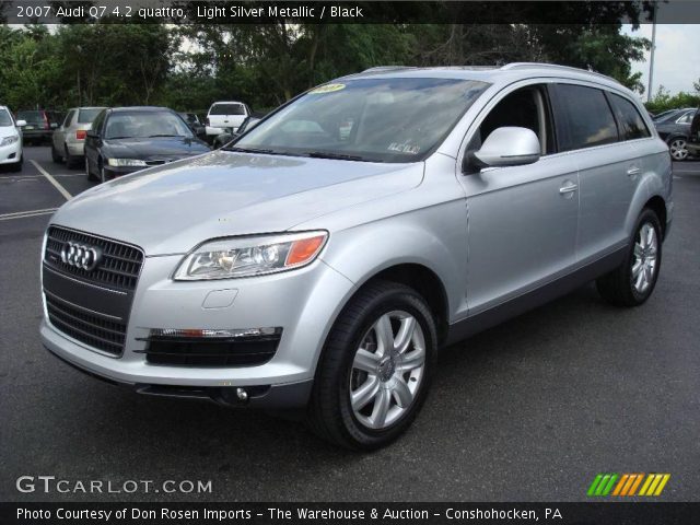 2007 Audi Q7 4.2 quattro in Light Silver Metallic