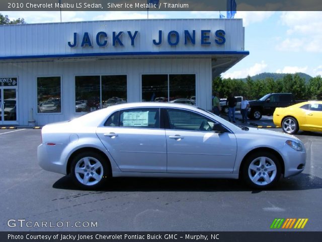 2010 Chevrolet Malibu LS Sedan in Silver Ice Metallic