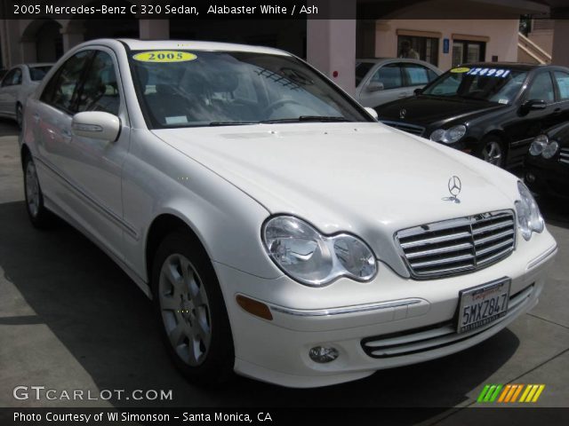 2005 Mercedes-Benz C 320 Sedan in Alabaster White