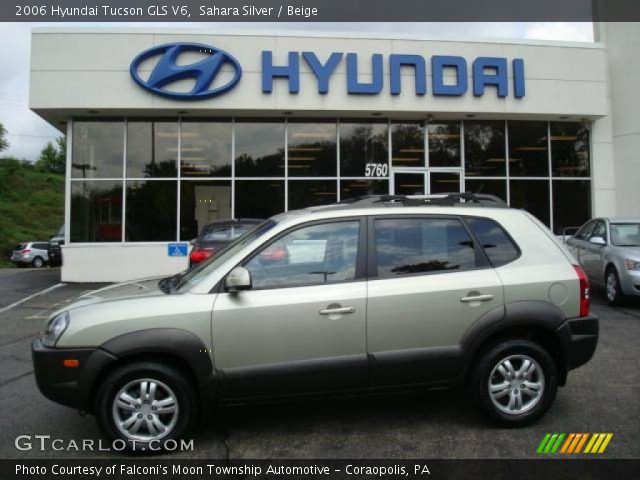 2006 Hyundai Tucson GLS V6 in Sahara Silver