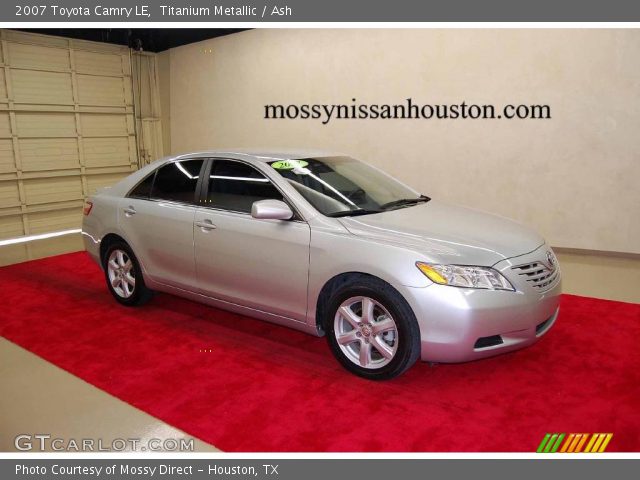 2007 Toyota Camry LE in Titanium Metallic
