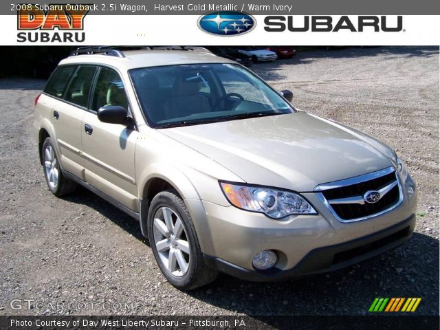 2008 Subaru Outback 2.5i Wagon in Harvest Gold Metallic