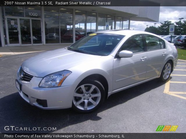 2007 Nissan Maxima 3.5 SE in Radiant Silver Metallic