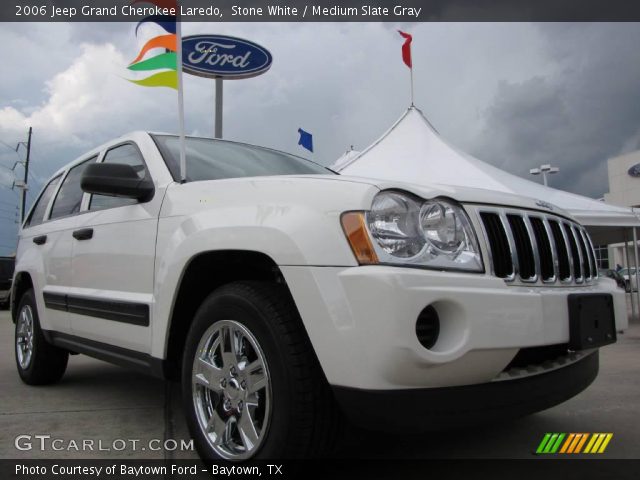 2006 Jeep Grand Cherokee Laredo in Stone White