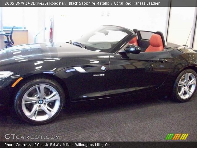 2009 BMW Z4 sDrive35i Roadster in Black Sapphire Metallic