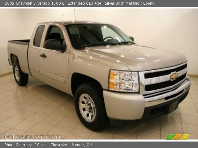 2009 Chevrolet Silverado 1500 LT Extended Cab 4x4 in Silver Birch Metallic