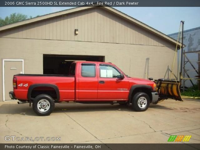 2006 GMC Sierra 2500HD SL Extended Cab 4x4 in Fire Red