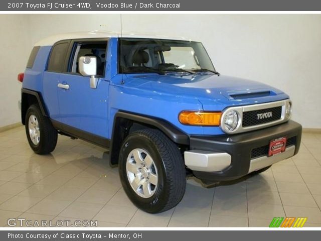 2007 Toyota FJ Cruiser 4WD in Voodoo Blue