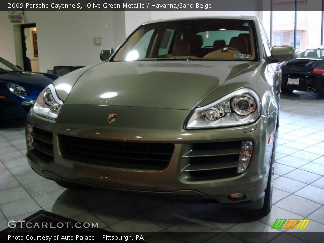 2009 Porsche Cayenne S in Olive Green Metallic
