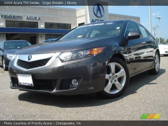 2009 Acura TSX Sedan in Grigio Metallic