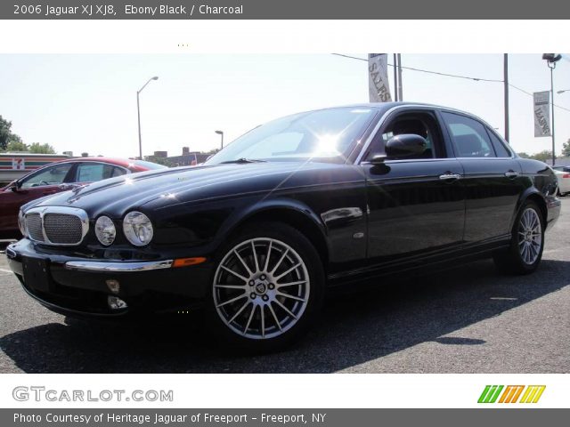 2006 Jaguar XJ XJ8 in Ebony Black