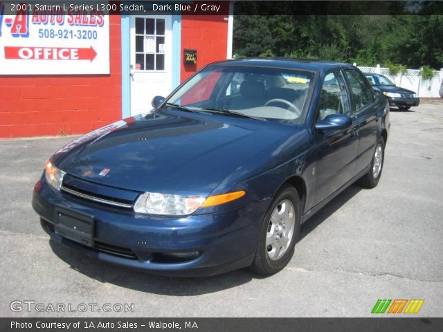 2001 Saturn L Series L300 Sedan in Dark Blue