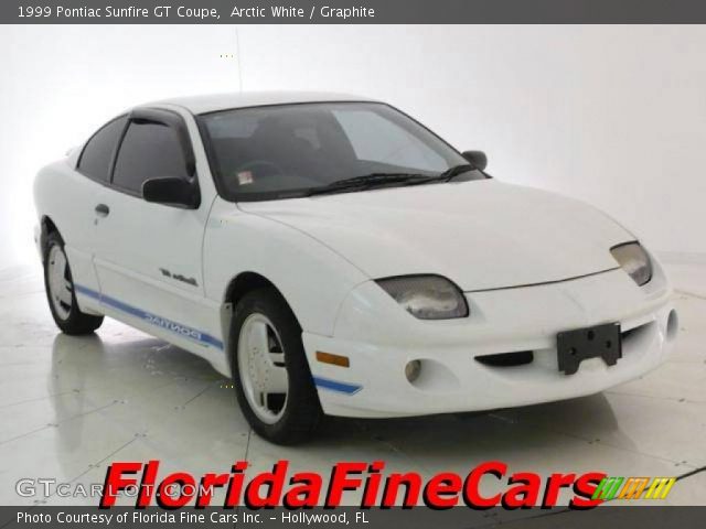 1999 Pontiac Sunfire GT Coupe in Arctic White