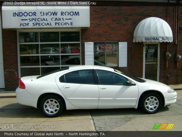 2002 Dodge Intrepid SE in Stone White