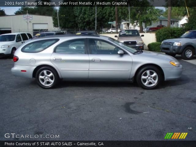 2001 Ford Taurus SE Wagon in Silver Frost Metallic