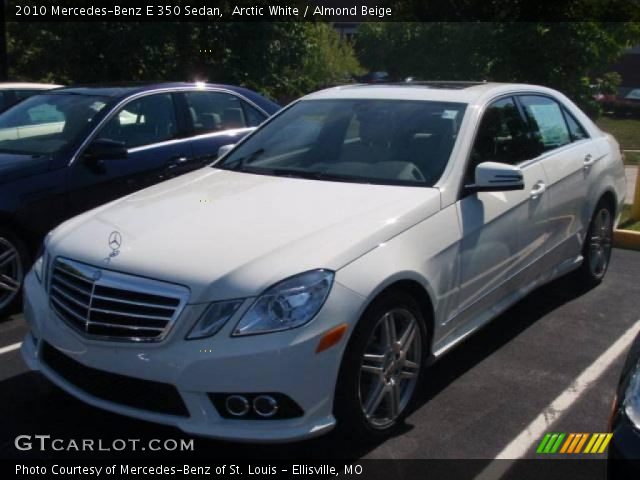 2010 Mercedes-Benz E 350 Sedan in Arctic White