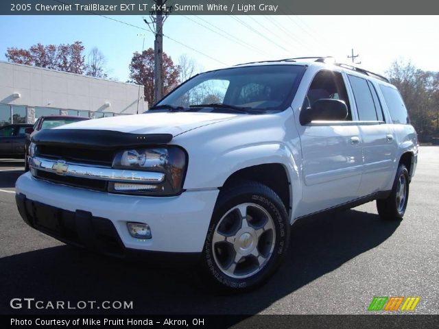 2005 Chevrolet TrailBlazer EXT LT 4x4 in Summit White