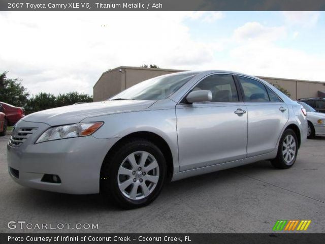 2007 Toyota Camry XLE V6 in Titanium Metallic