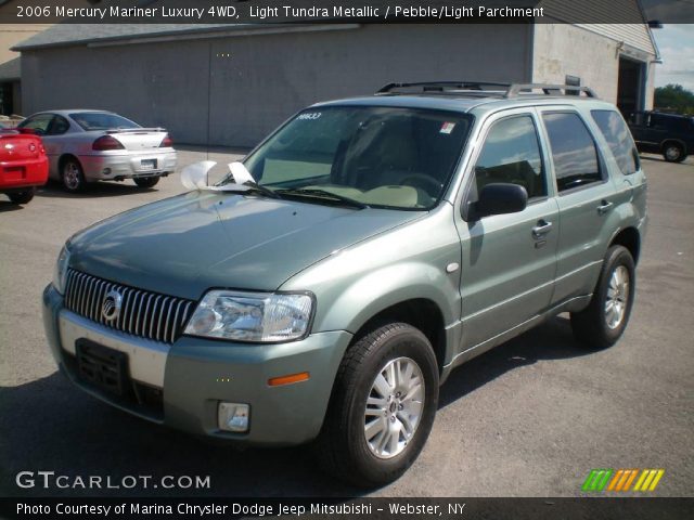 2006 Mercury Mariner Luxury 4WD in Light Tundra Metallic