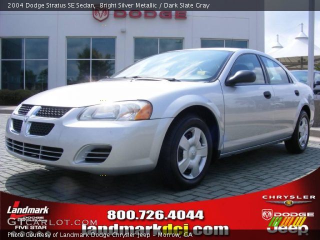 2004 Dodge Stratus SE Sedan in Bright Silver Metallic