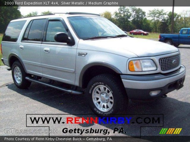 2000 Ford Expedition XLT 4x4 in Silver Metallic