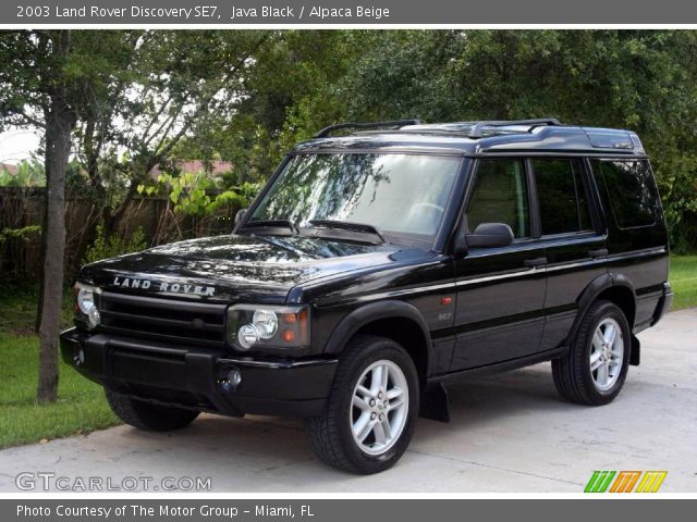 2003 Land Rover Discovery SE7 in Java Black