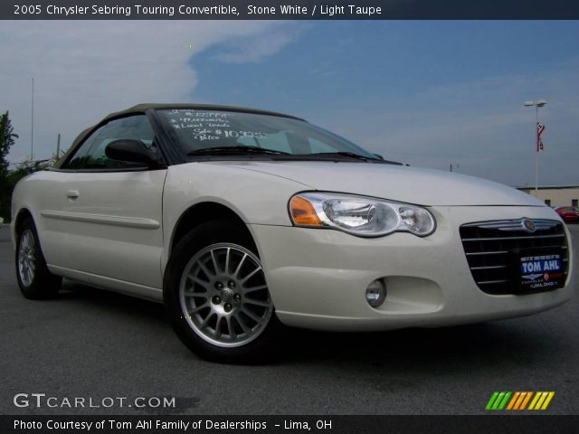 2005 Chrysler Sebring Touring Convertible in Stone White