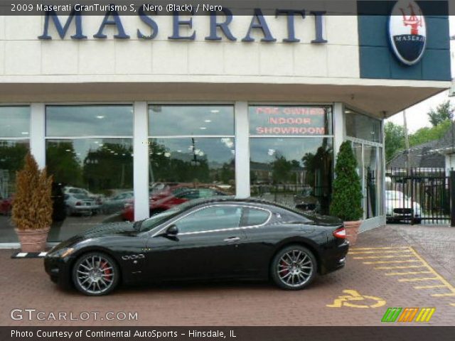 2009 Maserati GranTurismo S in Nero (Black)