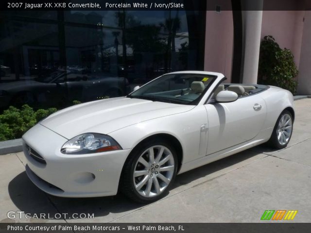 2007 Jaguar XK XK8 Convertible in Porcelain White