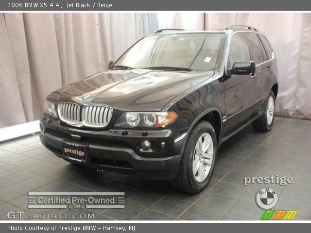 2006 BMW X5 4.4i in Jet Black