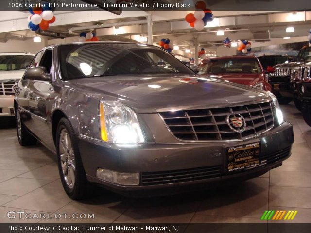 2006 Cadillac DTS Performance in Titanium Metallic