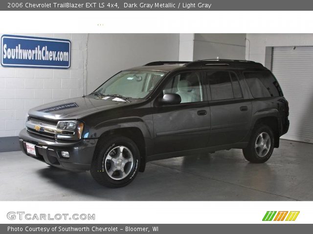 2006 Chevrolet TrailBlazer EXT LS 4x4 in Dark Gray Metallic