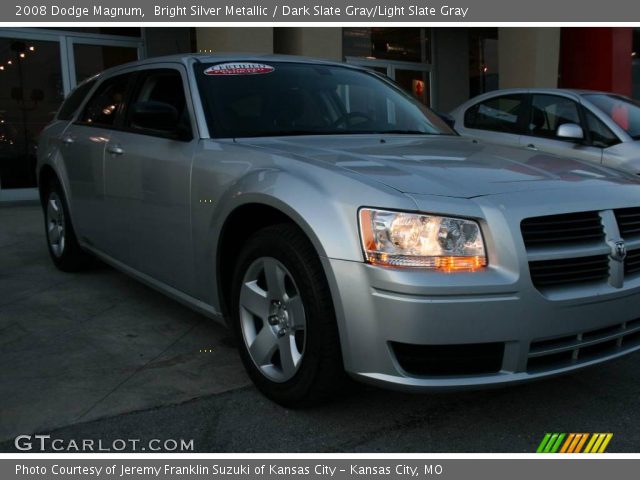 2008 Dodge Magnum  in Bright Silver Metallic