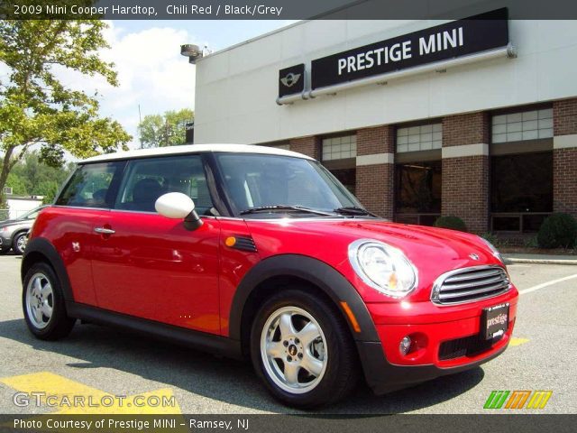 2009 Mini Cooper Hardtop in Chili Red