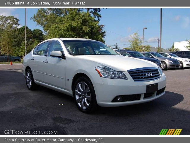 2006 Infiniti M 35x Sedan in Ivory Pearl
