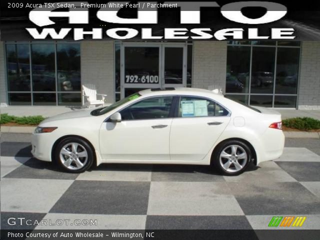 2009 Acura TSX Sedan in Premium White Pearl