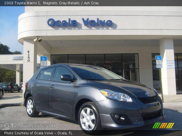 2009 Toyota Matrix S in Magnetic Gray Metallic