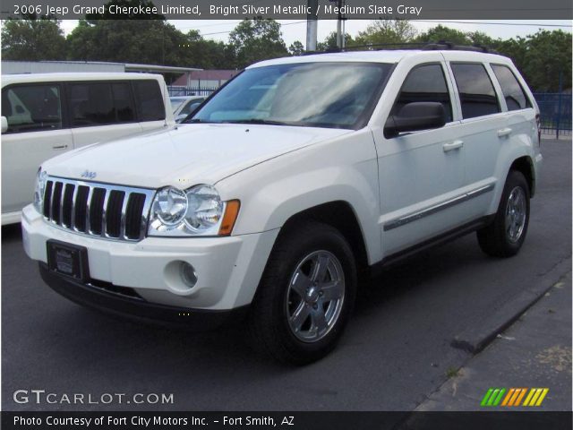 2006 Jeep Grand Cherokee Limited in Bright Silver Metallic