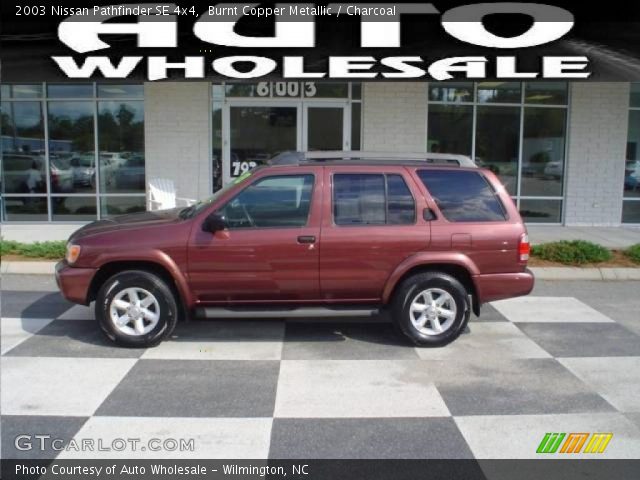 2003 Nissan Pathfinder SE 4x4 in Burnt Copper Metallic