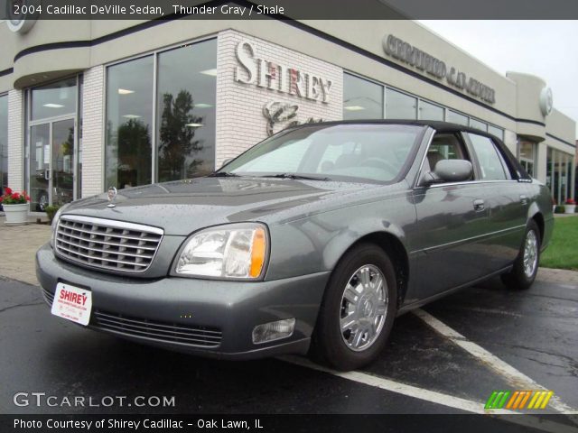 2004 Cadillac DeVille Sedan in Thunder Gray
