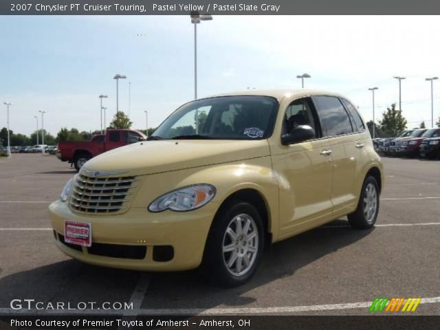 2007 Chrysler PT Cruiser Touring in Pastel Yellow