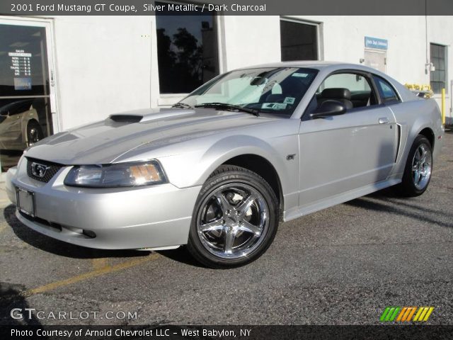 2001 Ford Mustang GT Coupe in Silver Metallic